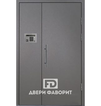 двустворчатая стальная дверь в подъезд с домофоном