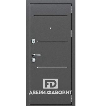 стальная дверь с цинкогрунтом в для загородного дома